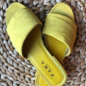 Zara flats